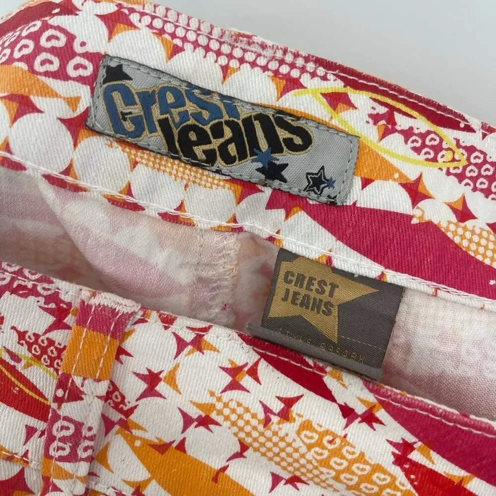 Crest lightly preowned