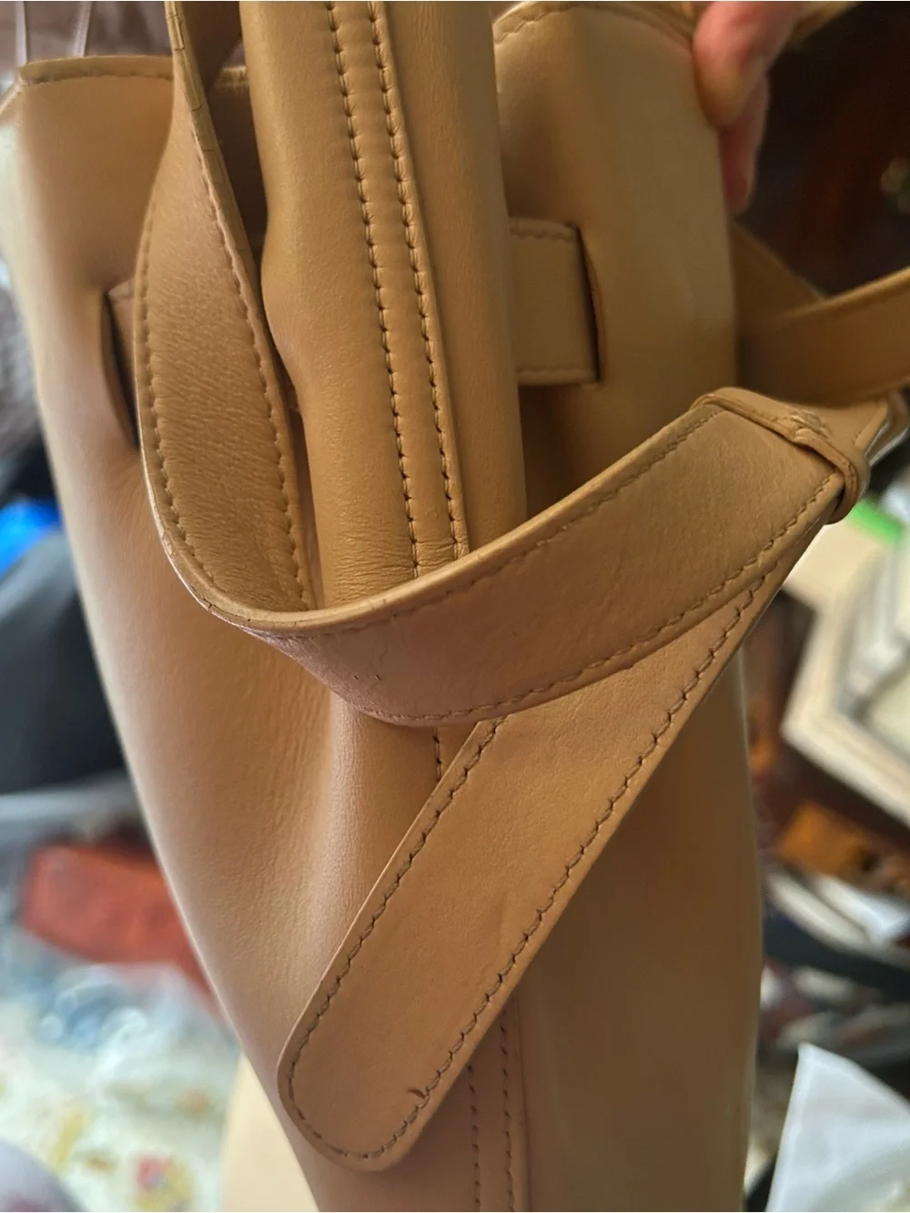 Cuyana has zipper inside