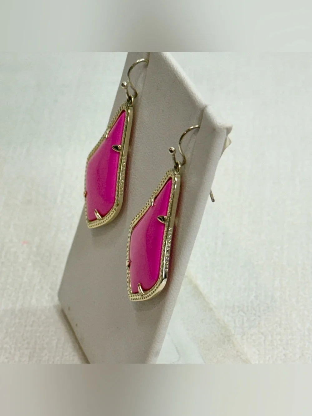 Kendra Scott kendra scott