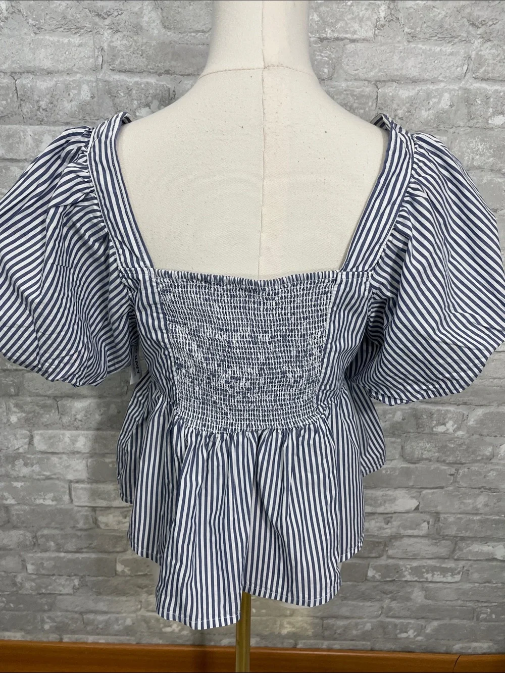 Old Navy square neckline