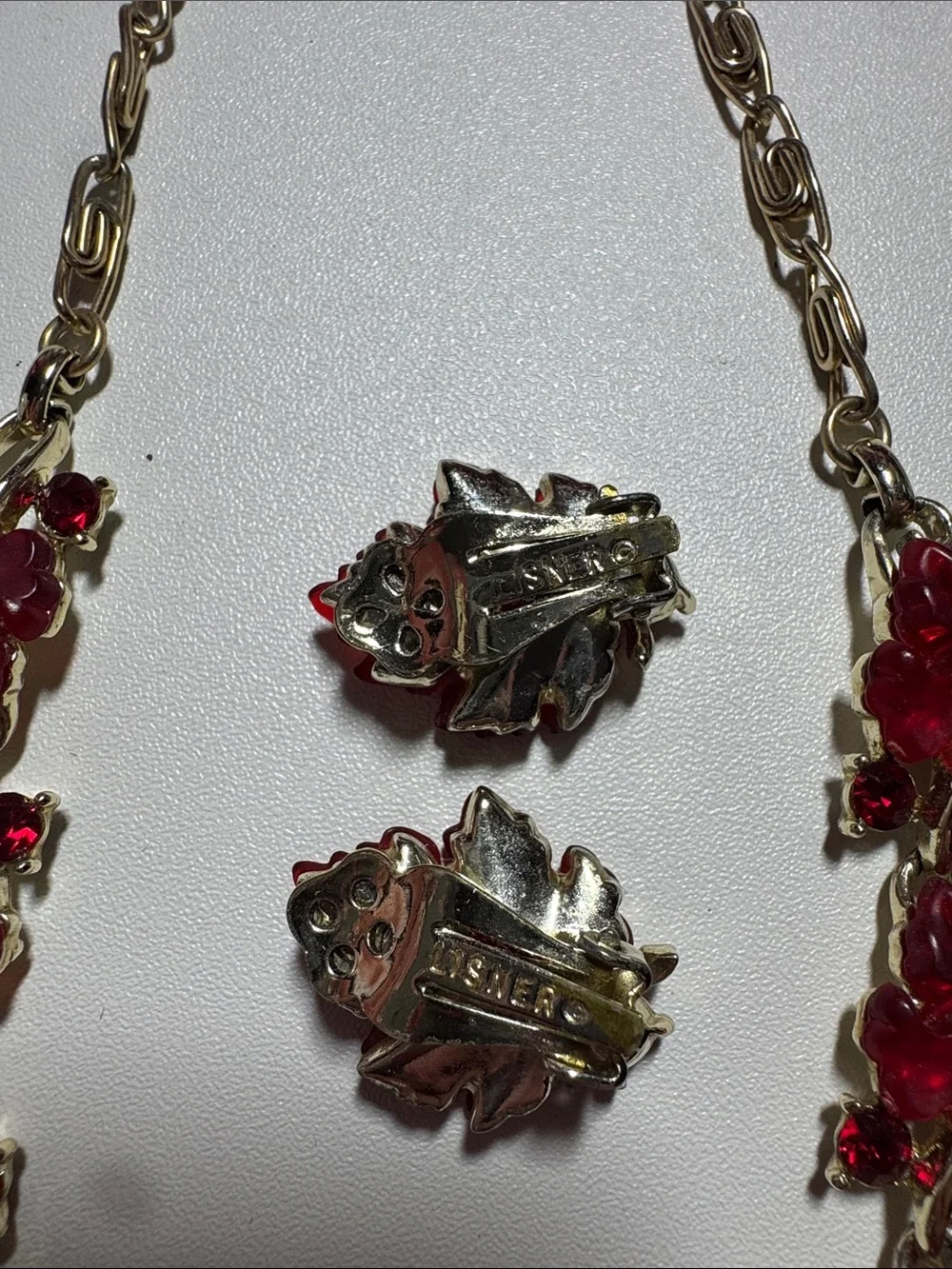 Lisner Jewelry lisner molded