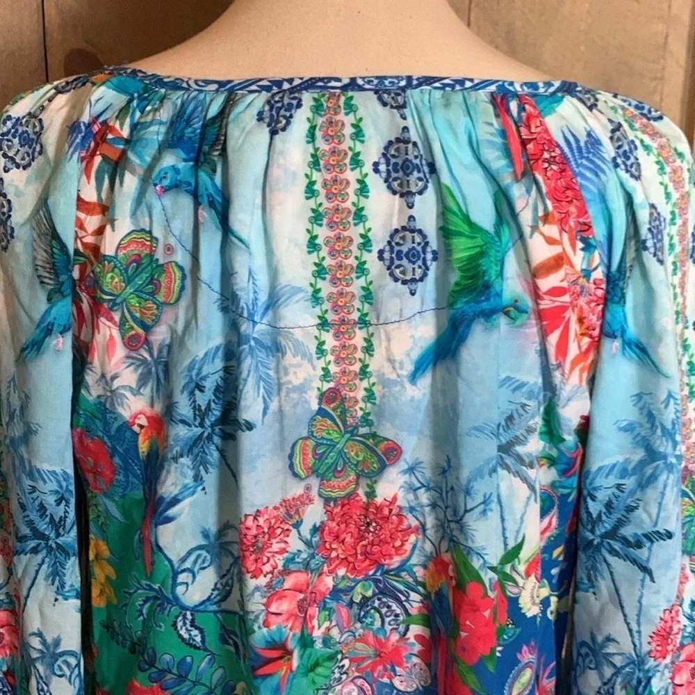 Lulalife blouse size