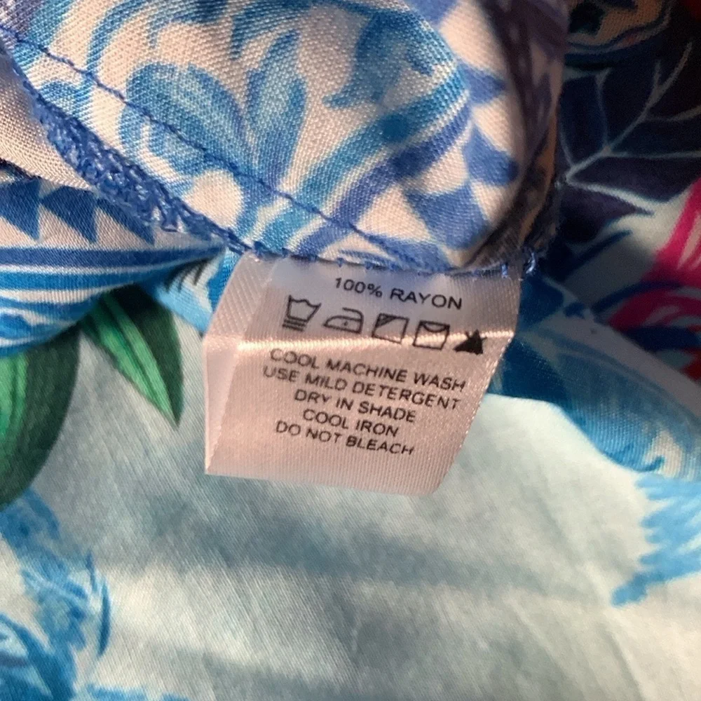 Lulalife blouse size