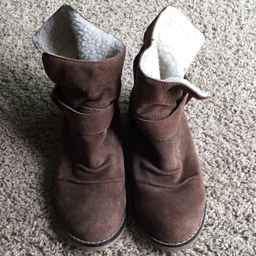 MIA Suede Ankle Boot Size 8 Light Brown Boho Sherpa Lined Fold Over