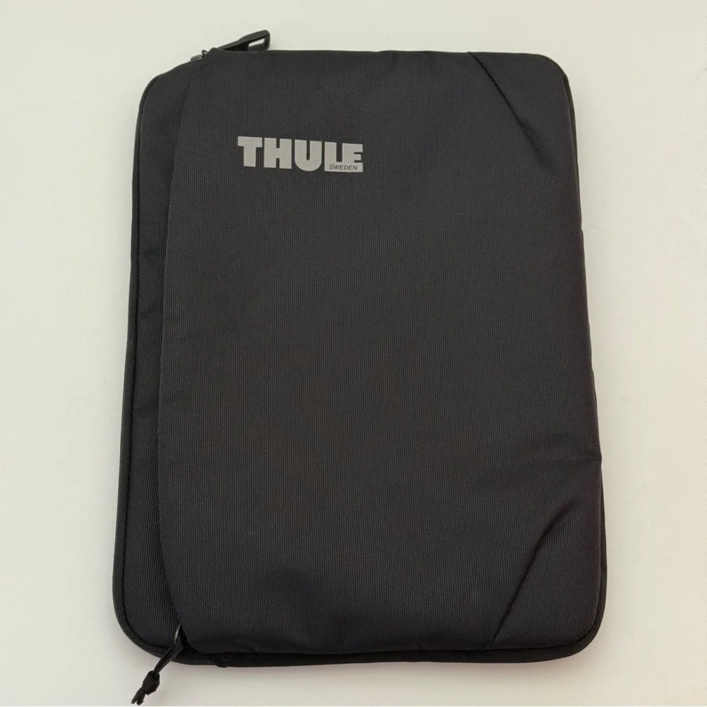 Thule Subterra Sleeve for 13” MacBook Pro or 13.3” PC