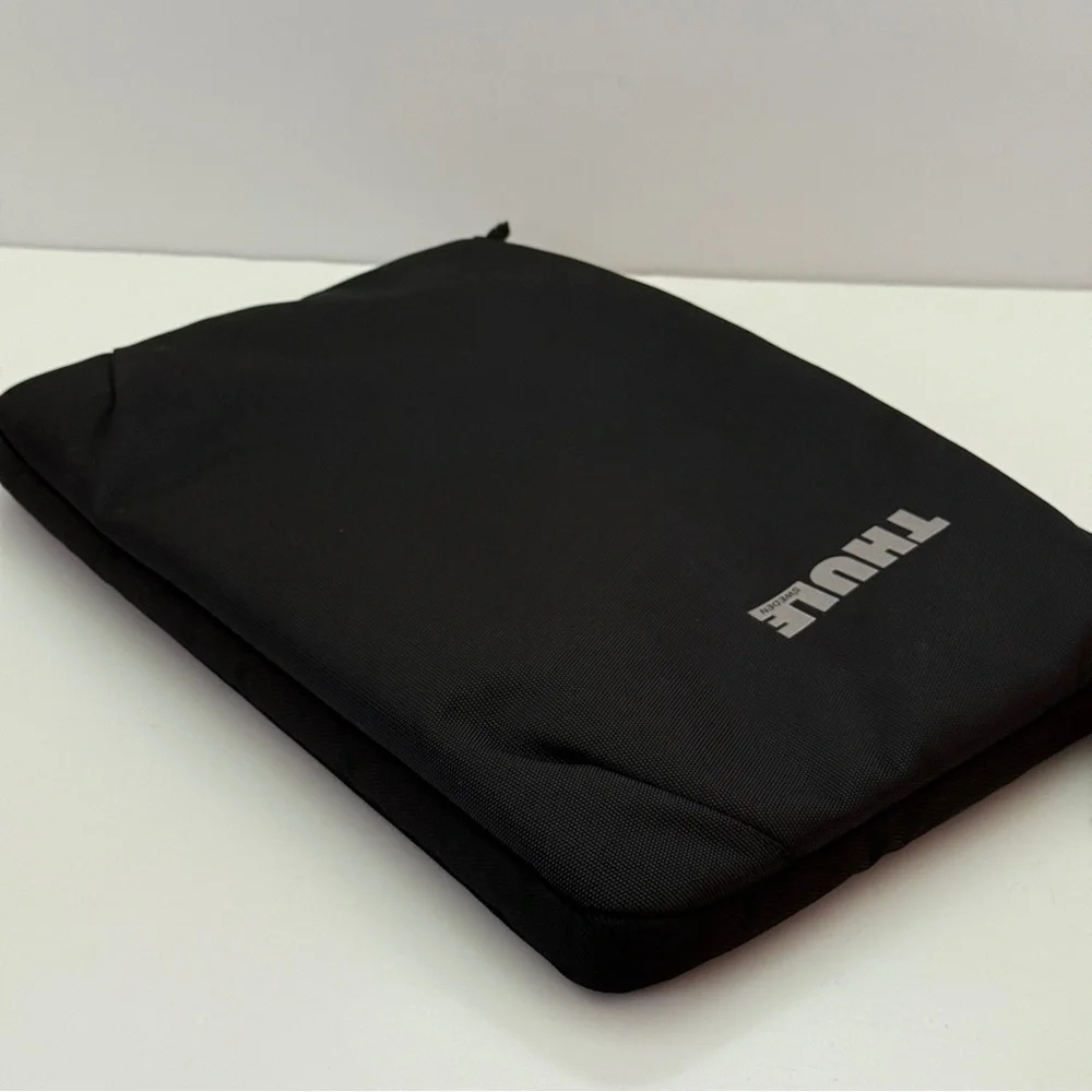 Thule durable sleeve