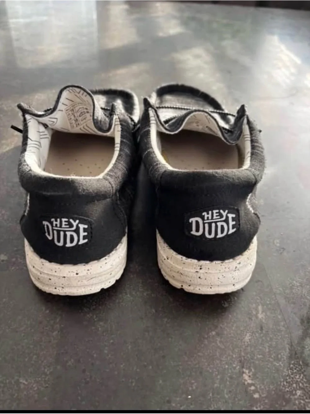 Hey Dude easy slip