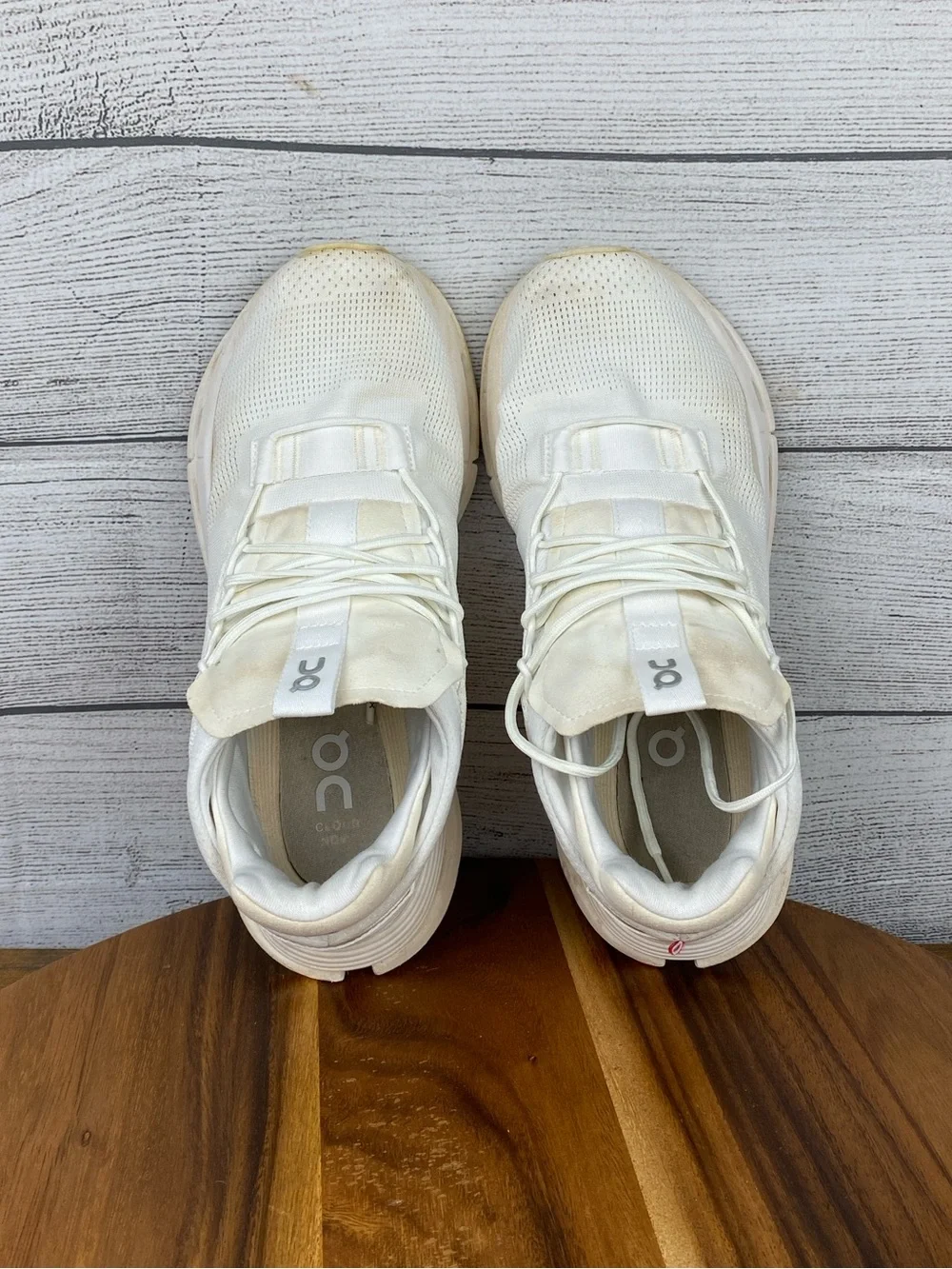 ON Running Cloudnova White Lifestyle Shoes Women’s Sneaker Size 8