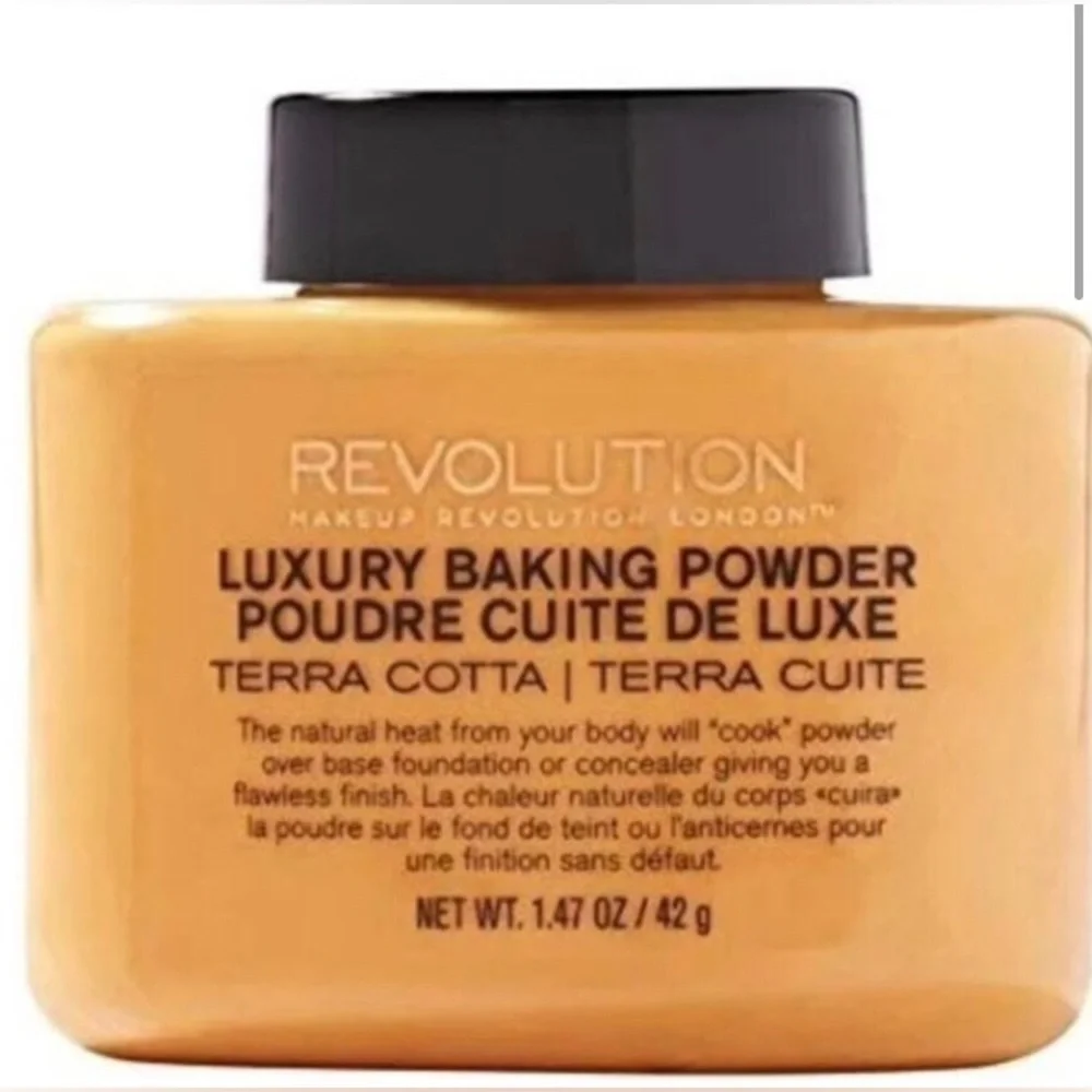 Makeup Revolution Luxury Baking Powder - Terracotta