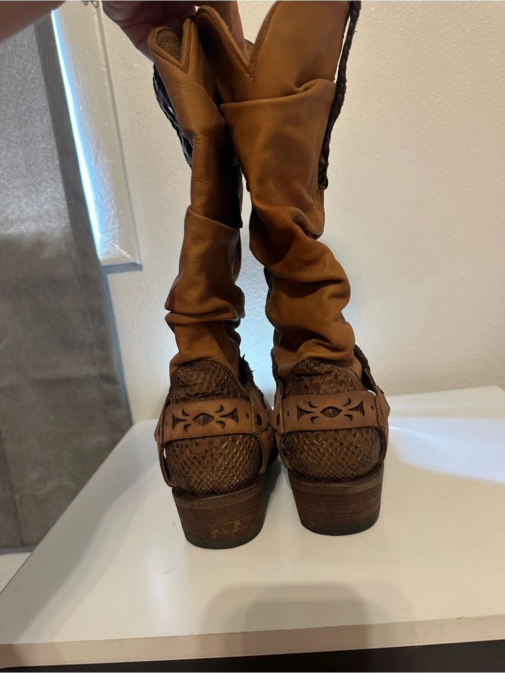 Cuadra classic leather