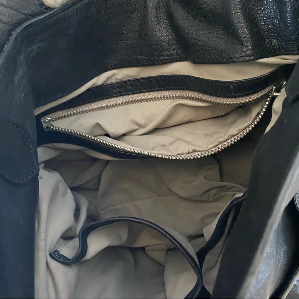 Olivia Harris hobo leather lambskin