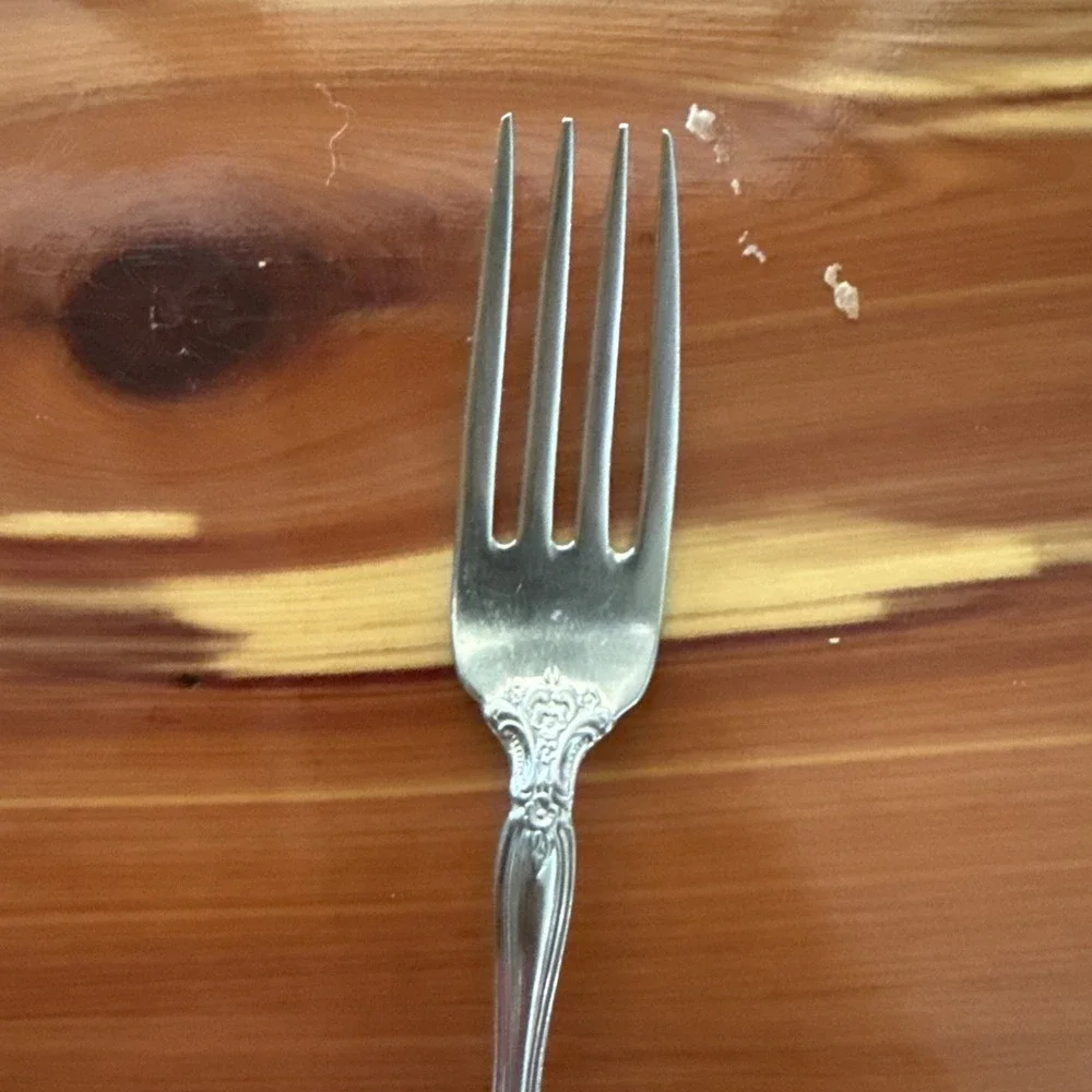 Oneida these dinner