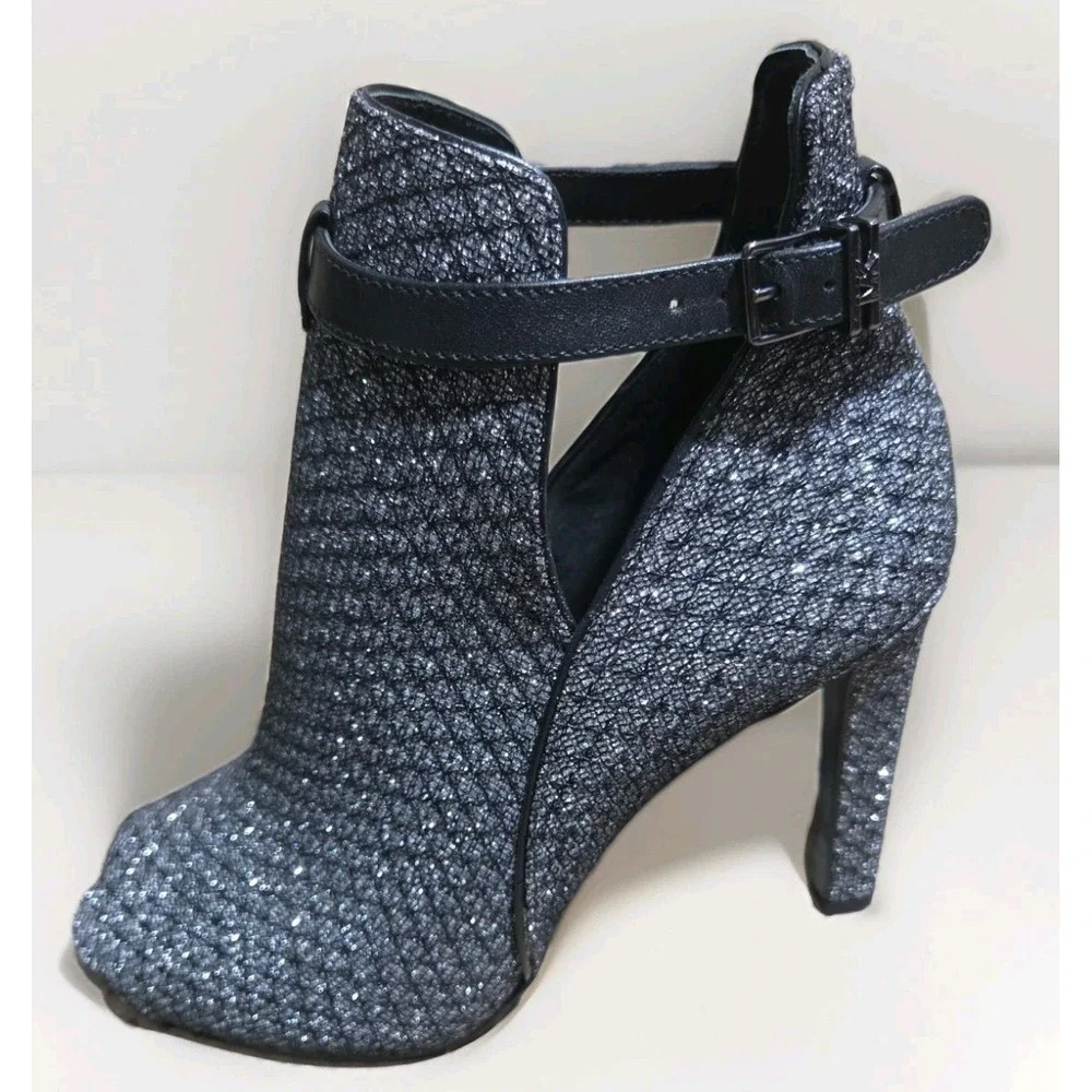 Michael Kors please see