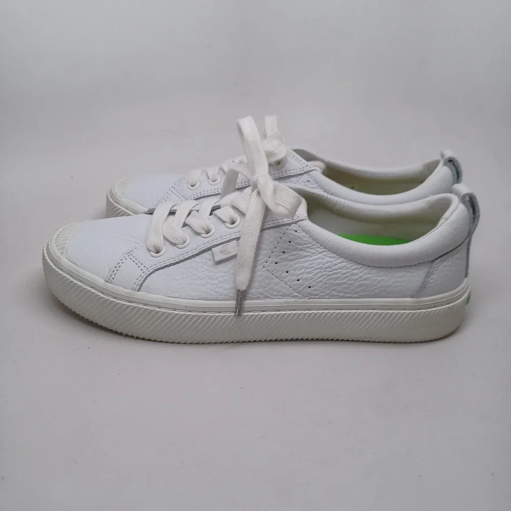 Cariuma oca low