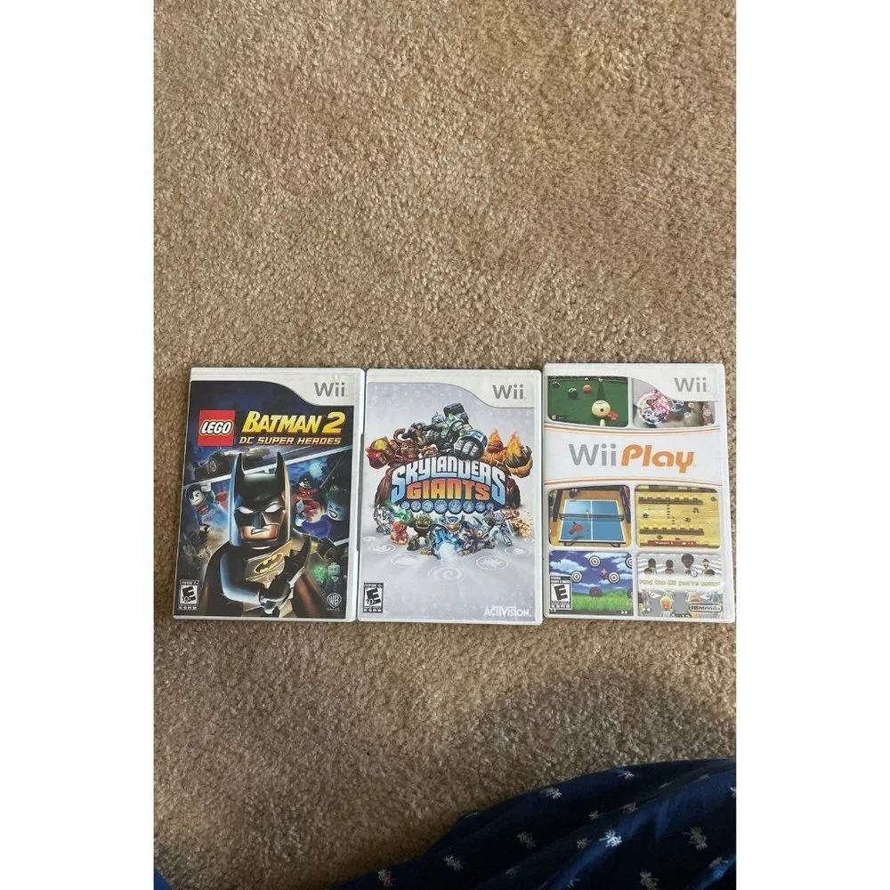 3 wii games‎