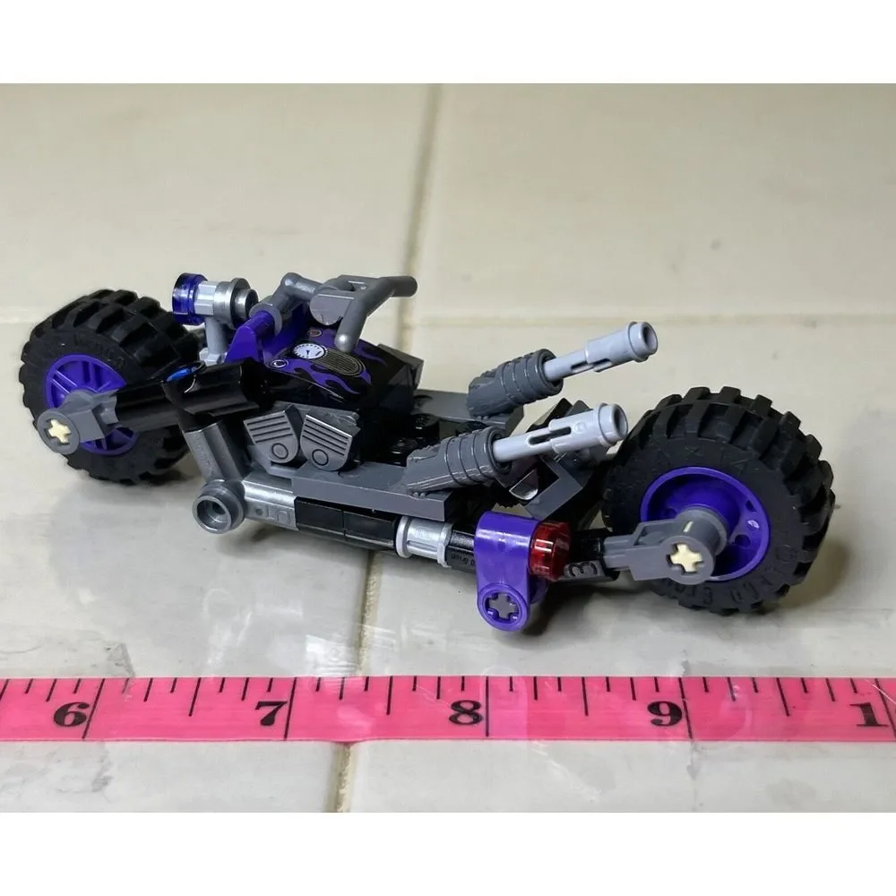 LEGO 70902 LEGO Batman Movie Catwoman Catcycle Chase VEHICLE‎ ONLY!