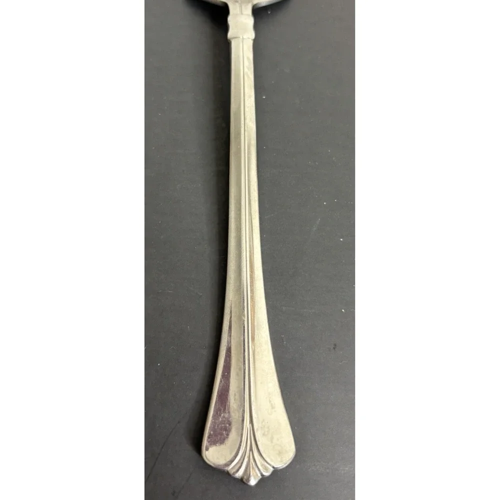 Pfaltzgraff includes tablespoons