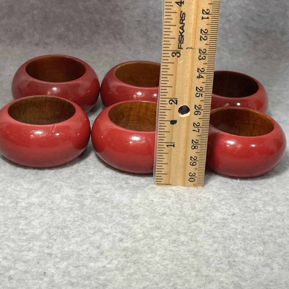 Vintage America red lacquer