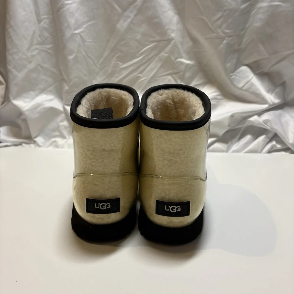 UGG classic clear
