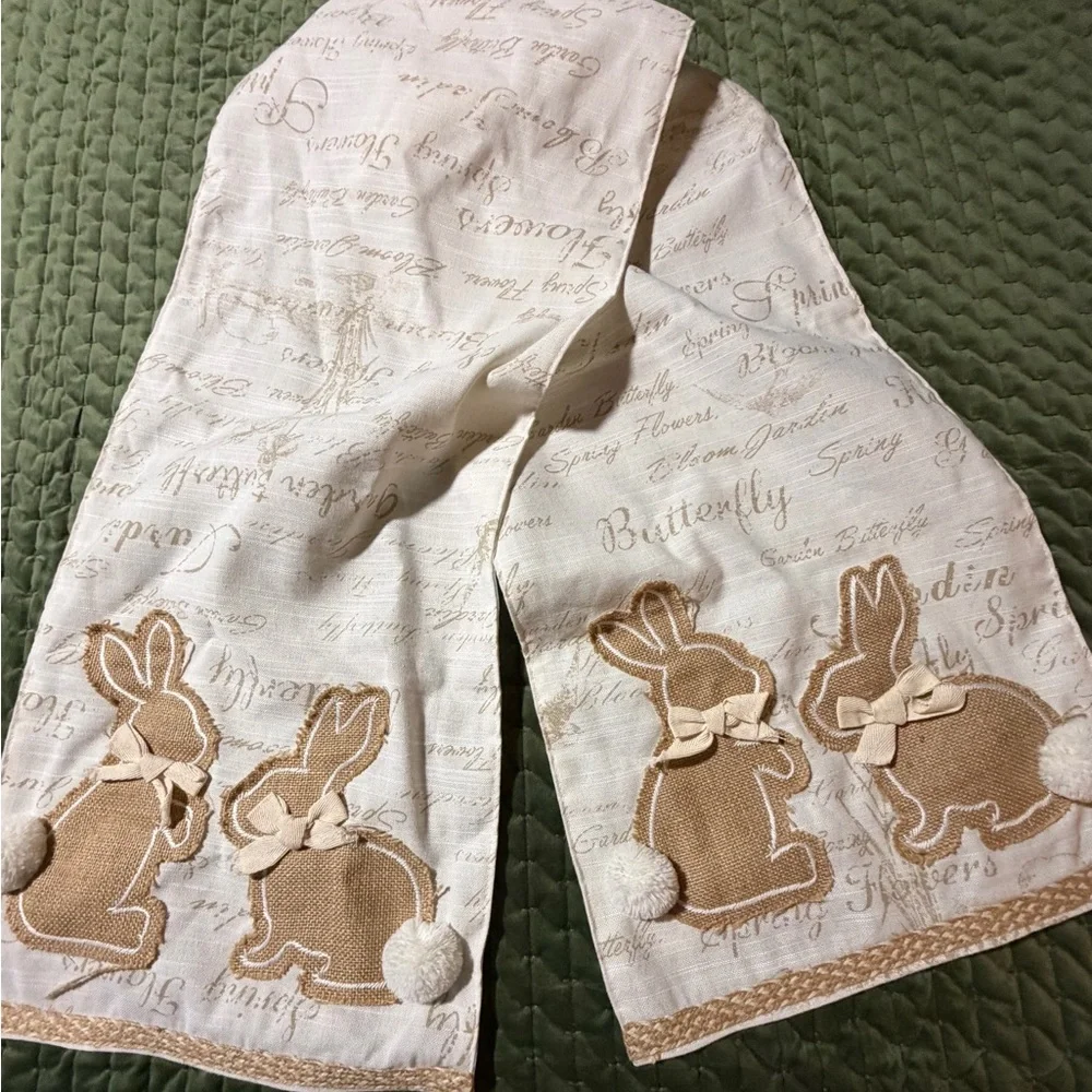 domain table runner