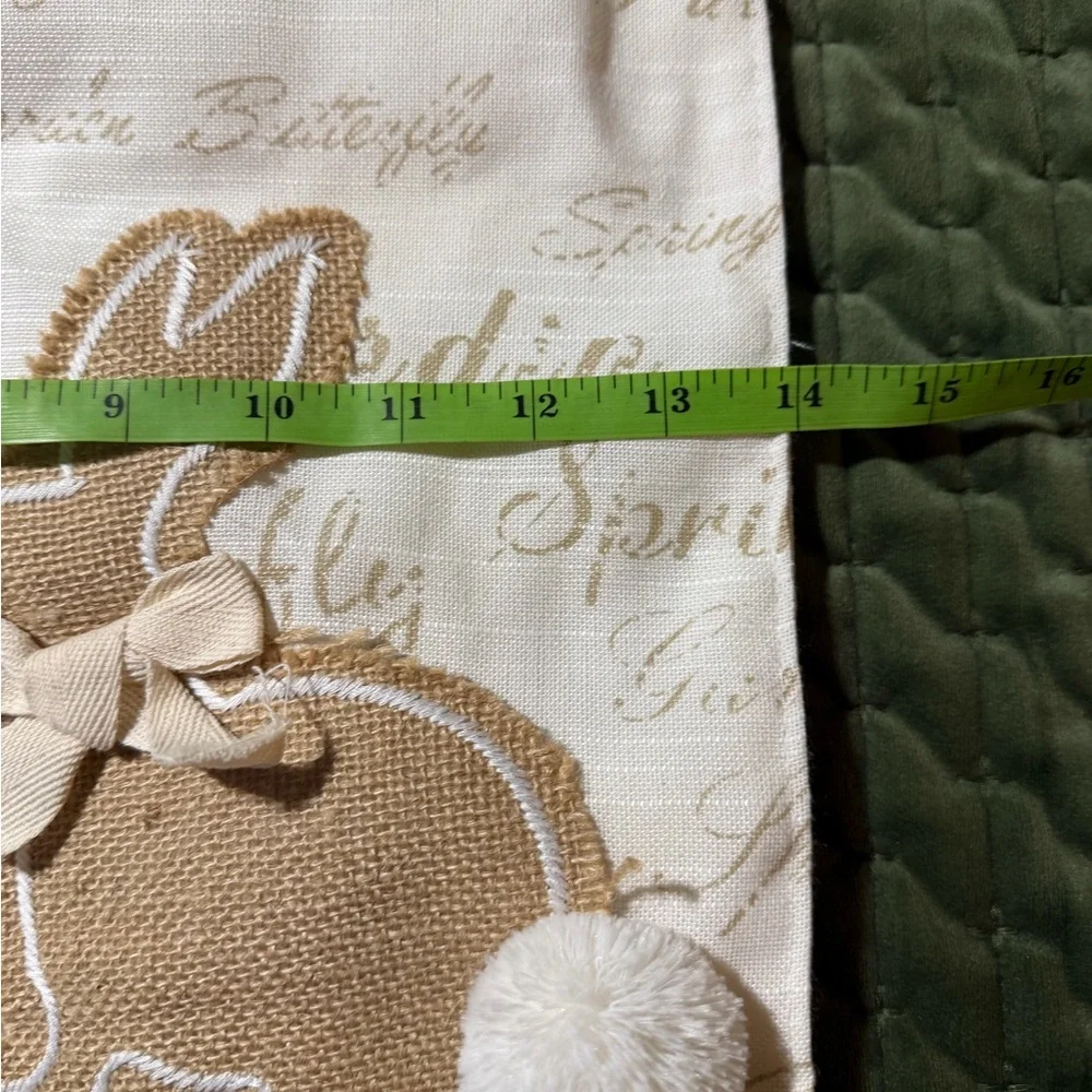 domain table runner