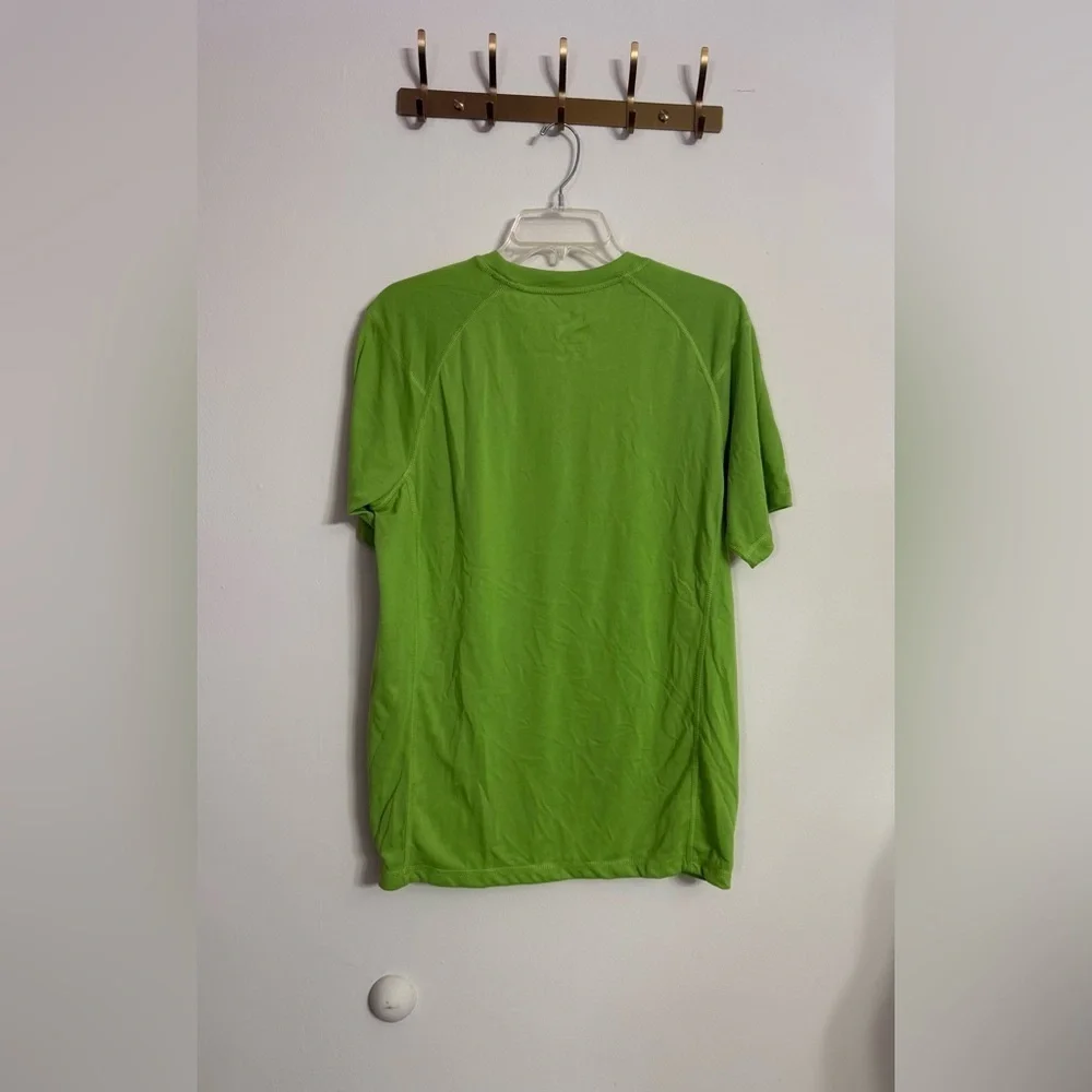 The North Face Mountain Athletic T Shirt Medium Lime Green Short Sleeve Flashdry