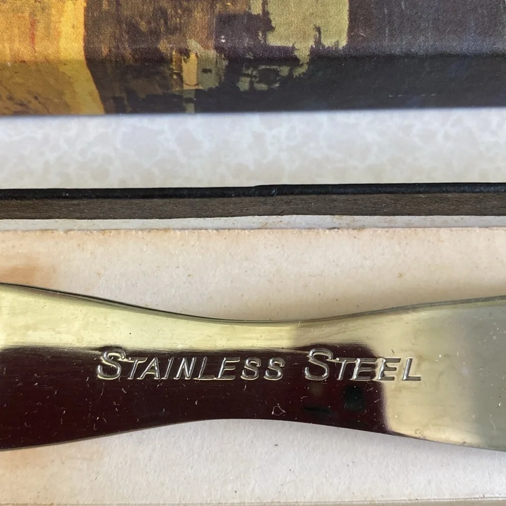 N/A carving set
