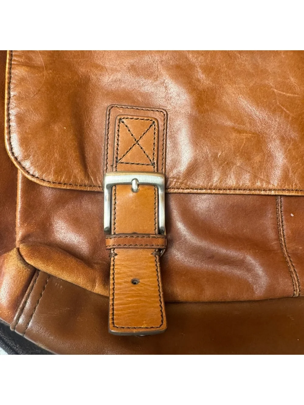 Fossil genuine leather
