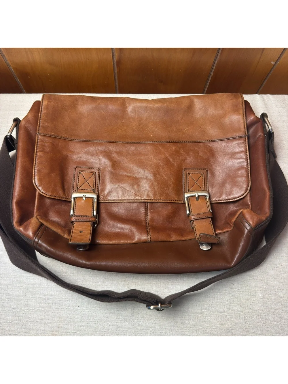 Fossil genuine leather