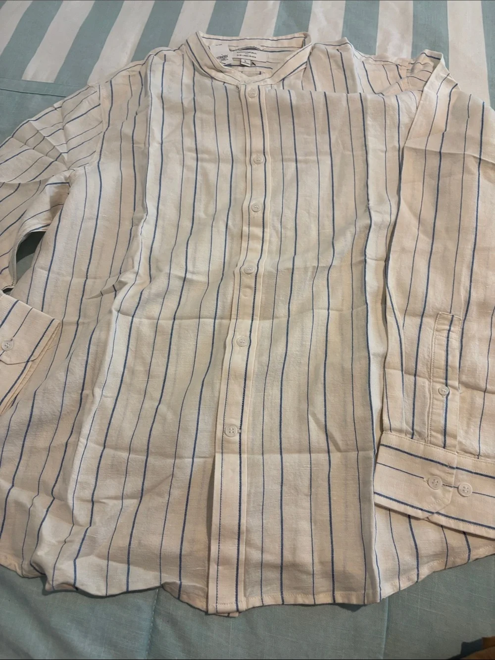 Banana Republic Men's Striped Button-Up Shirt - White with Blue Stripes large