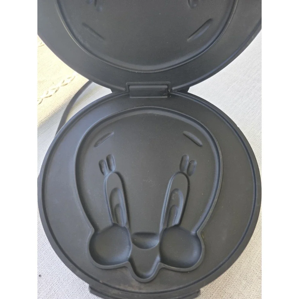 Salton looney tunes