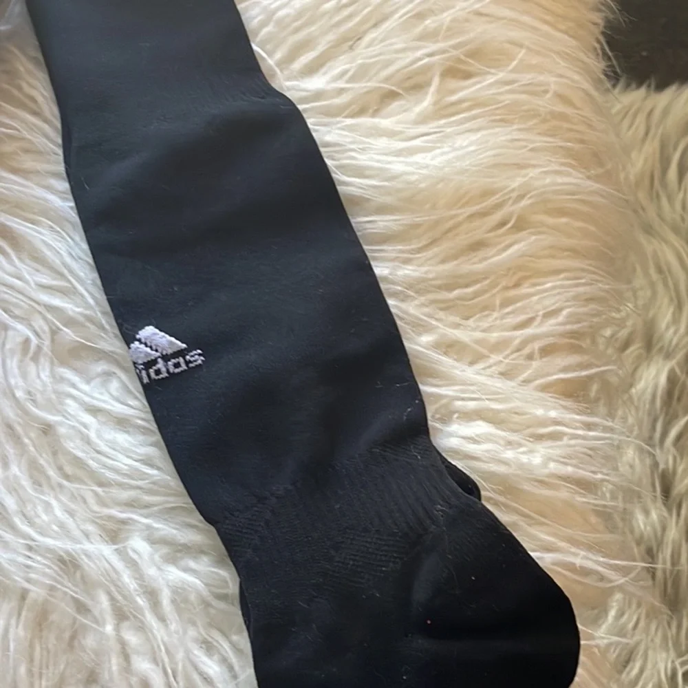 adidas unisex black