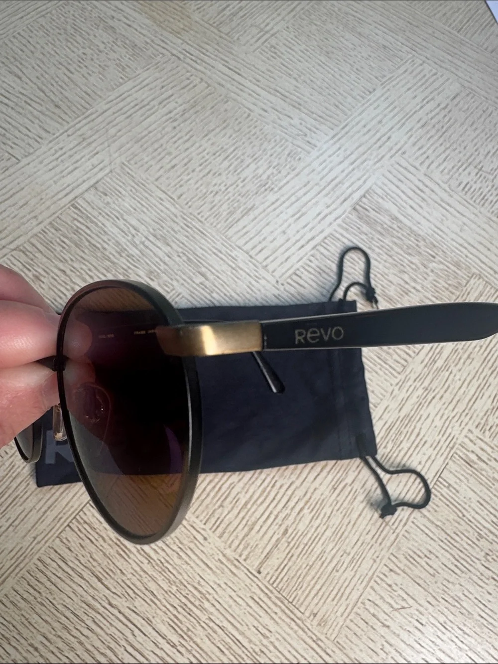 Revo unisex vintage