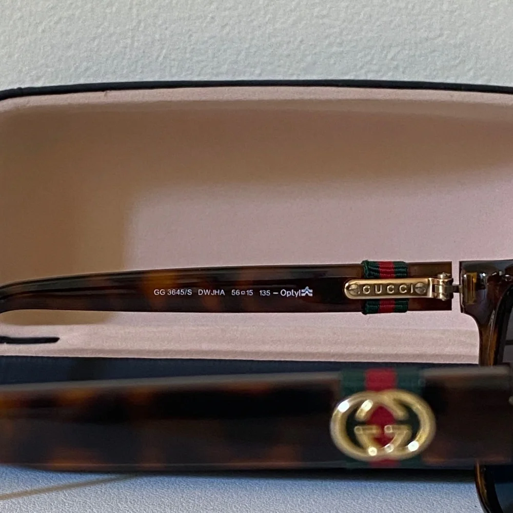 Gucci sunglasses are