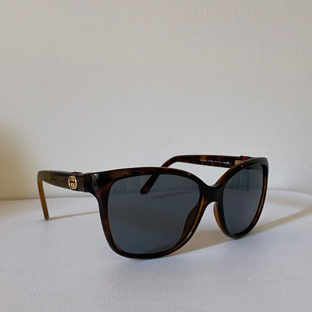 Gucci sunglasses are