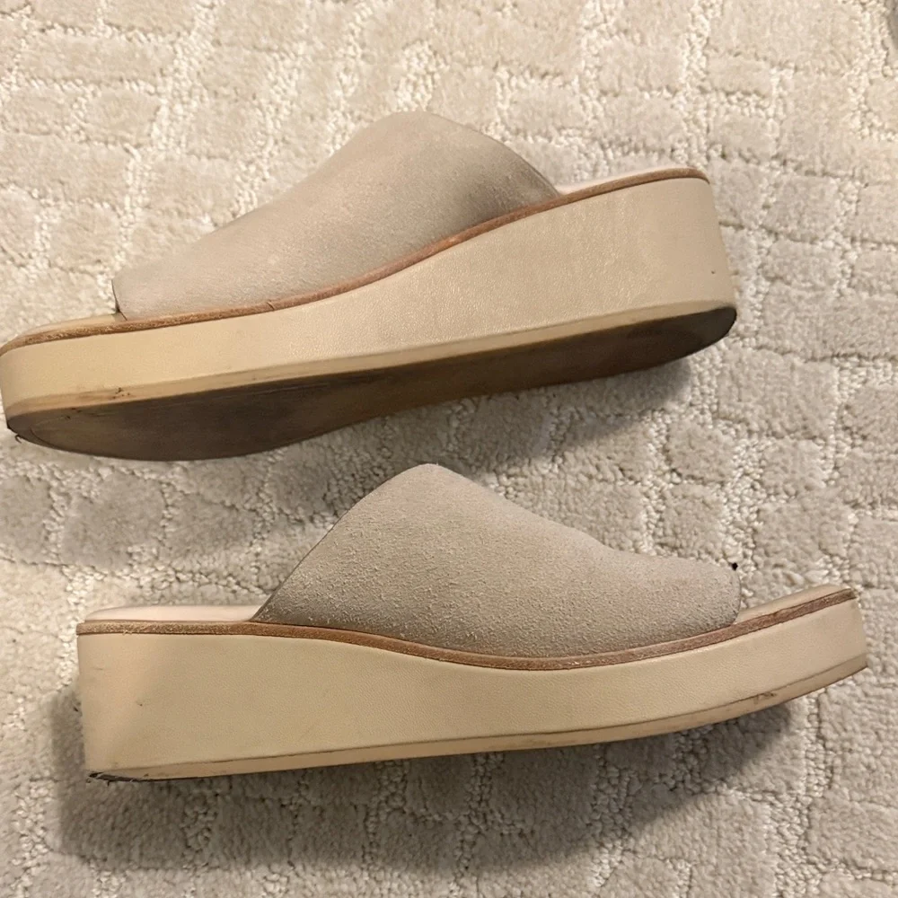 Dolce Vita step into