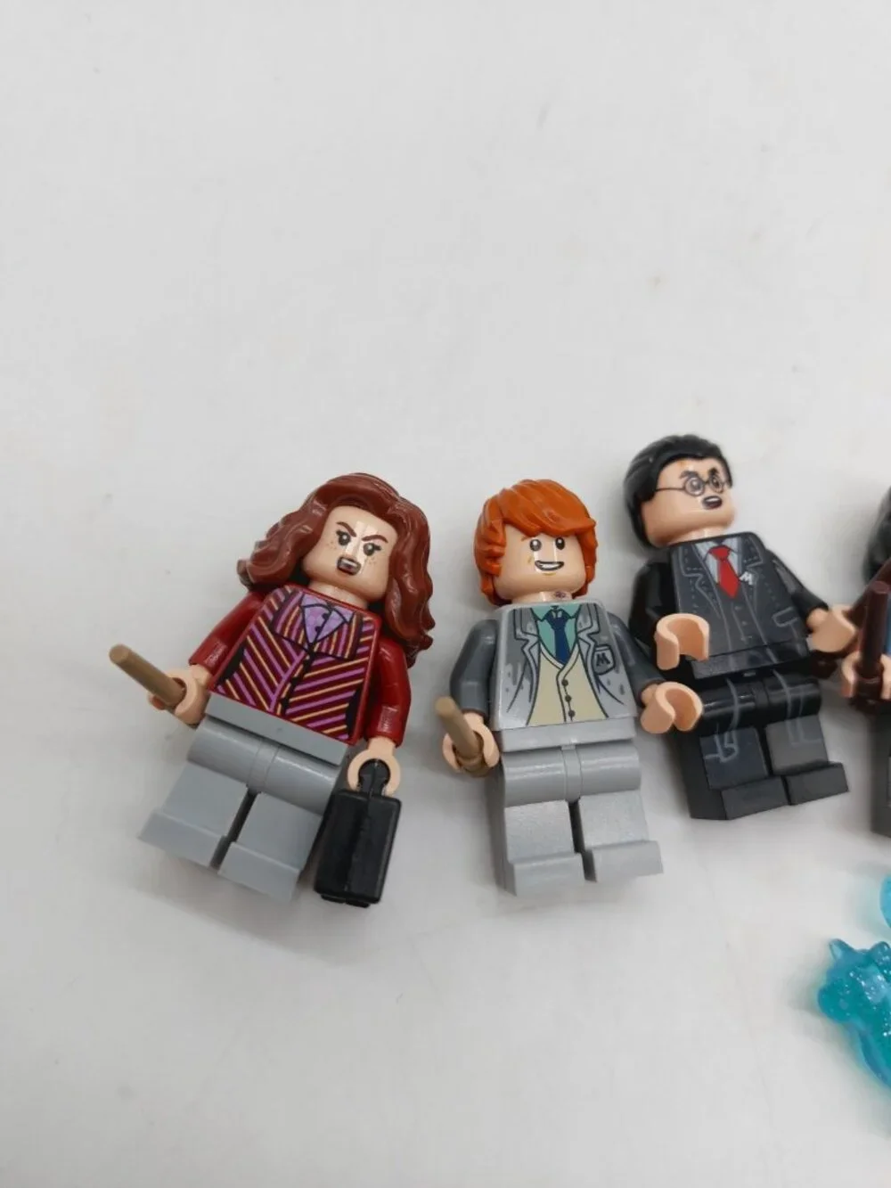 Lego please see