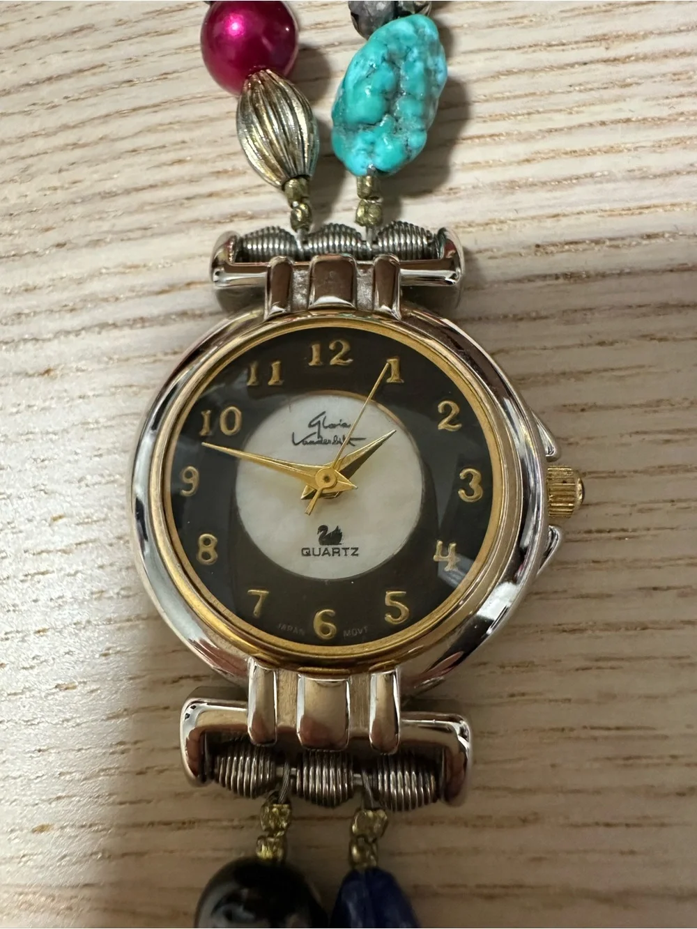 Gloria Vanderbilt beautiful vintage