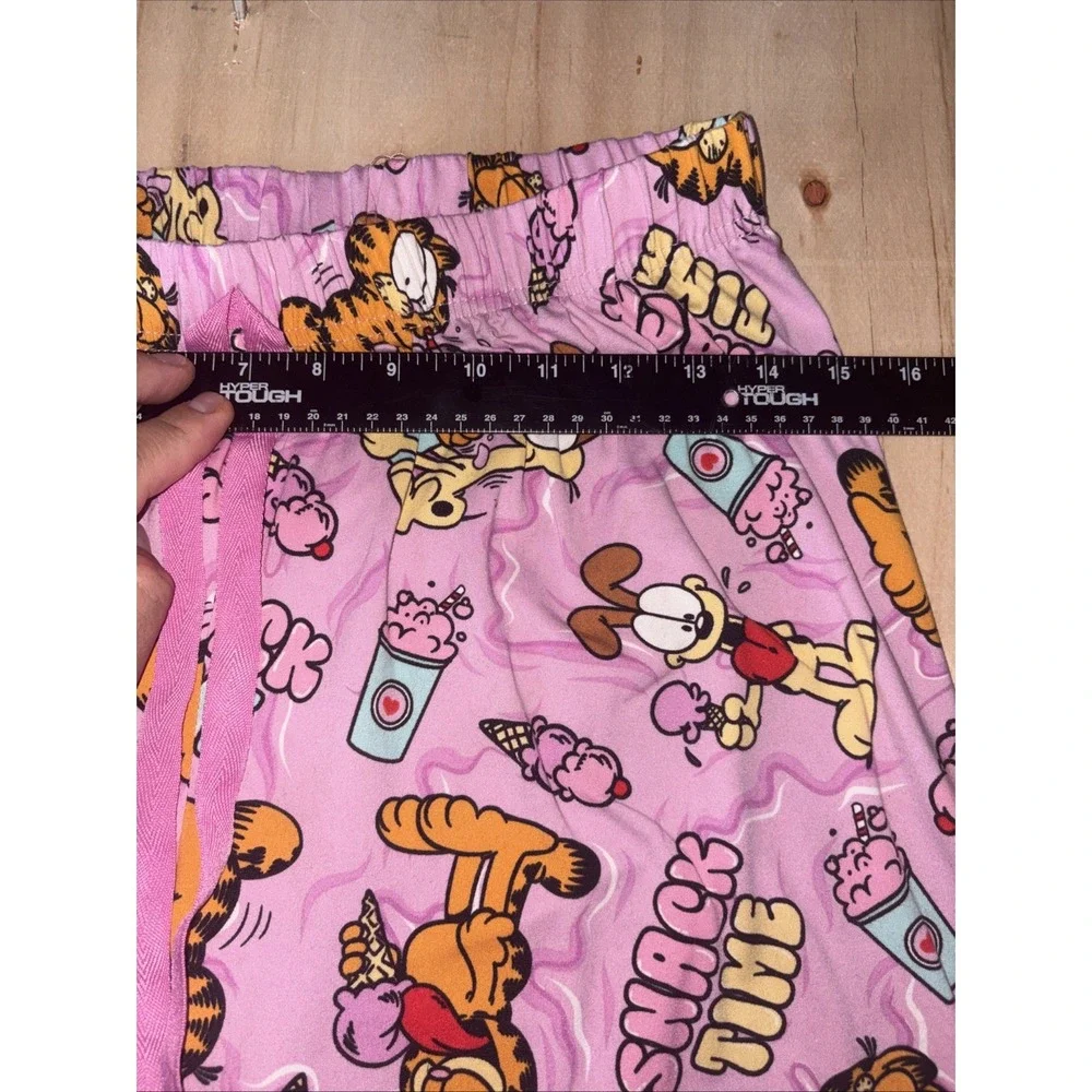 Pawsitively Posh these garfield