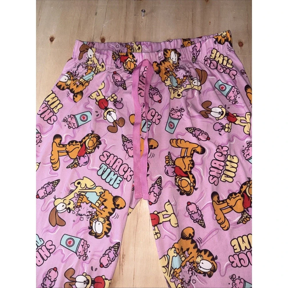 Pawsitively Posh these garfield