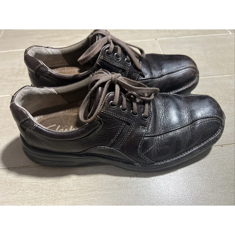 Clarks brown leather
