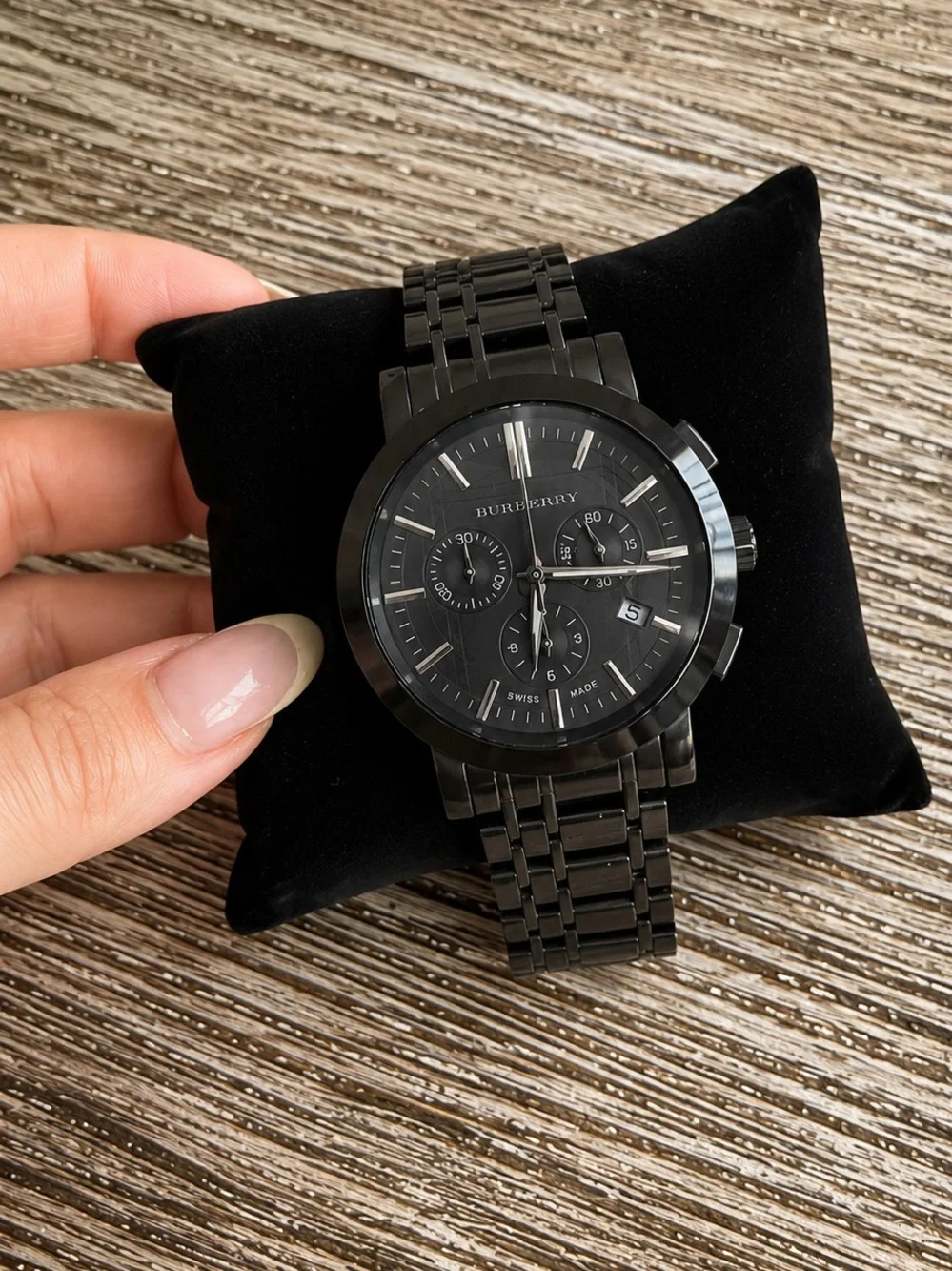 Burberry sleek men