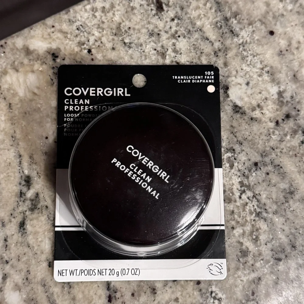 CoverGirl Clean Professional Normal Skin 105 TRANSLUCENT FAIR-Discontinued