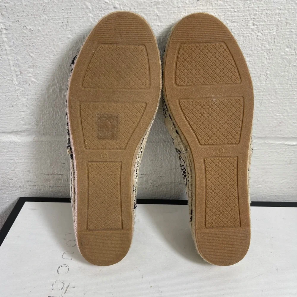 Tory Burch designed comfort wrapped