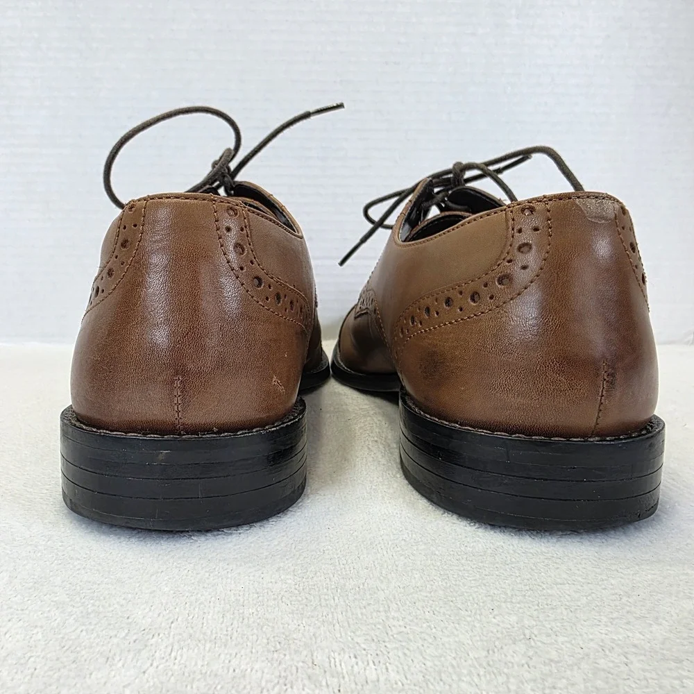 Stacy Adams product pair