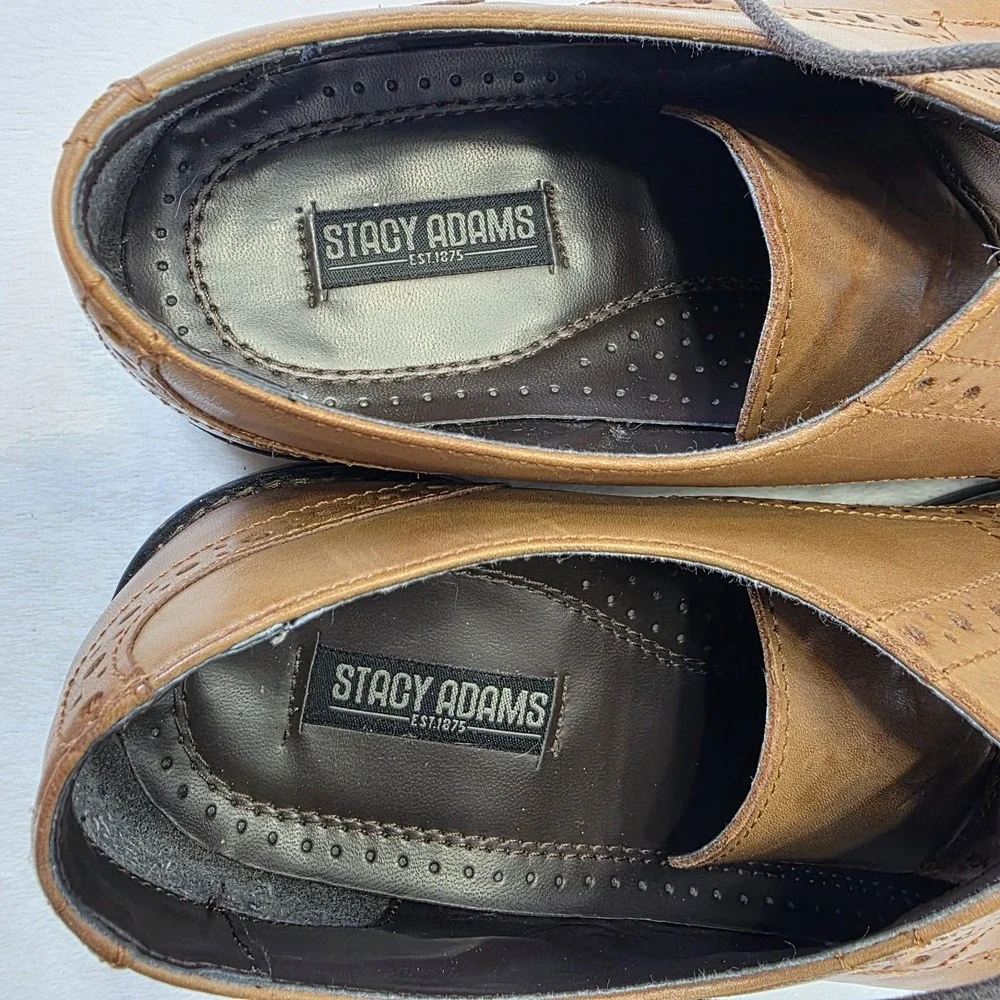 Stacy Adams product pair