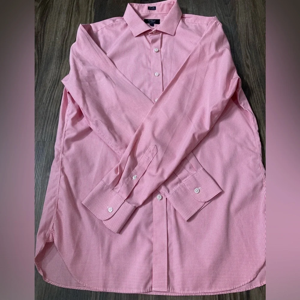 J. Crew Men’s Large 80s 2-Ply Wrinkle Free Pink Button Down Shirt‎