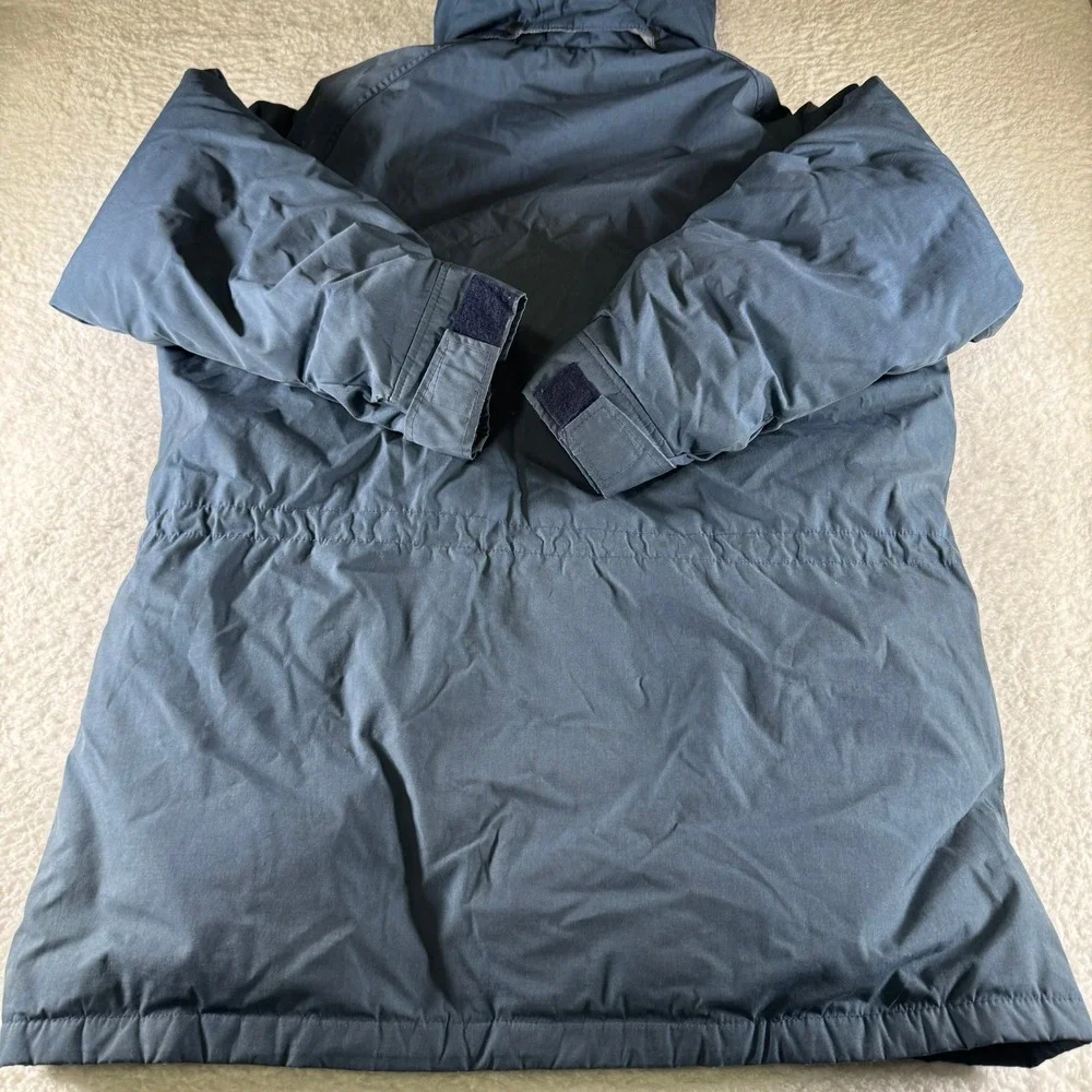 The North Face provided tag