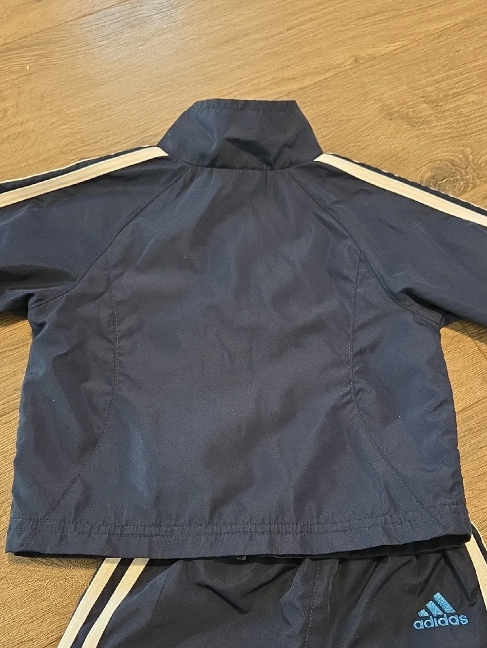 adidas classic two