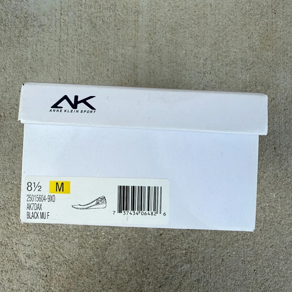 Anne Klein anne klein
